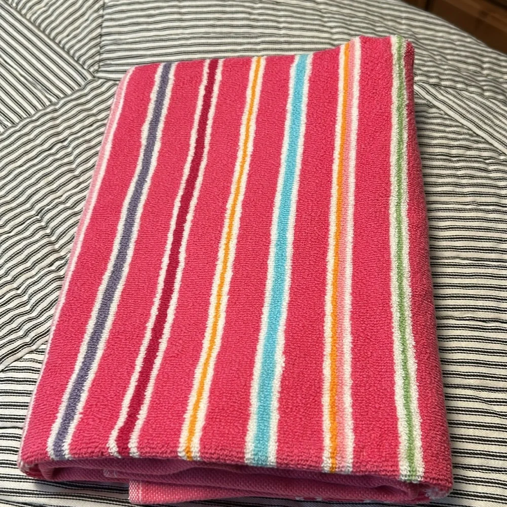Towel Set - Picture 7 of 9